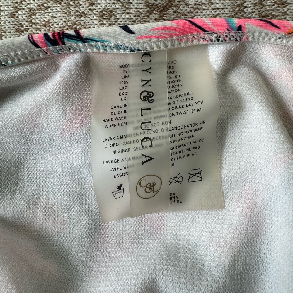 Tropical Cinch Countour One Piece Bathing Suit - Picture 3 of 4